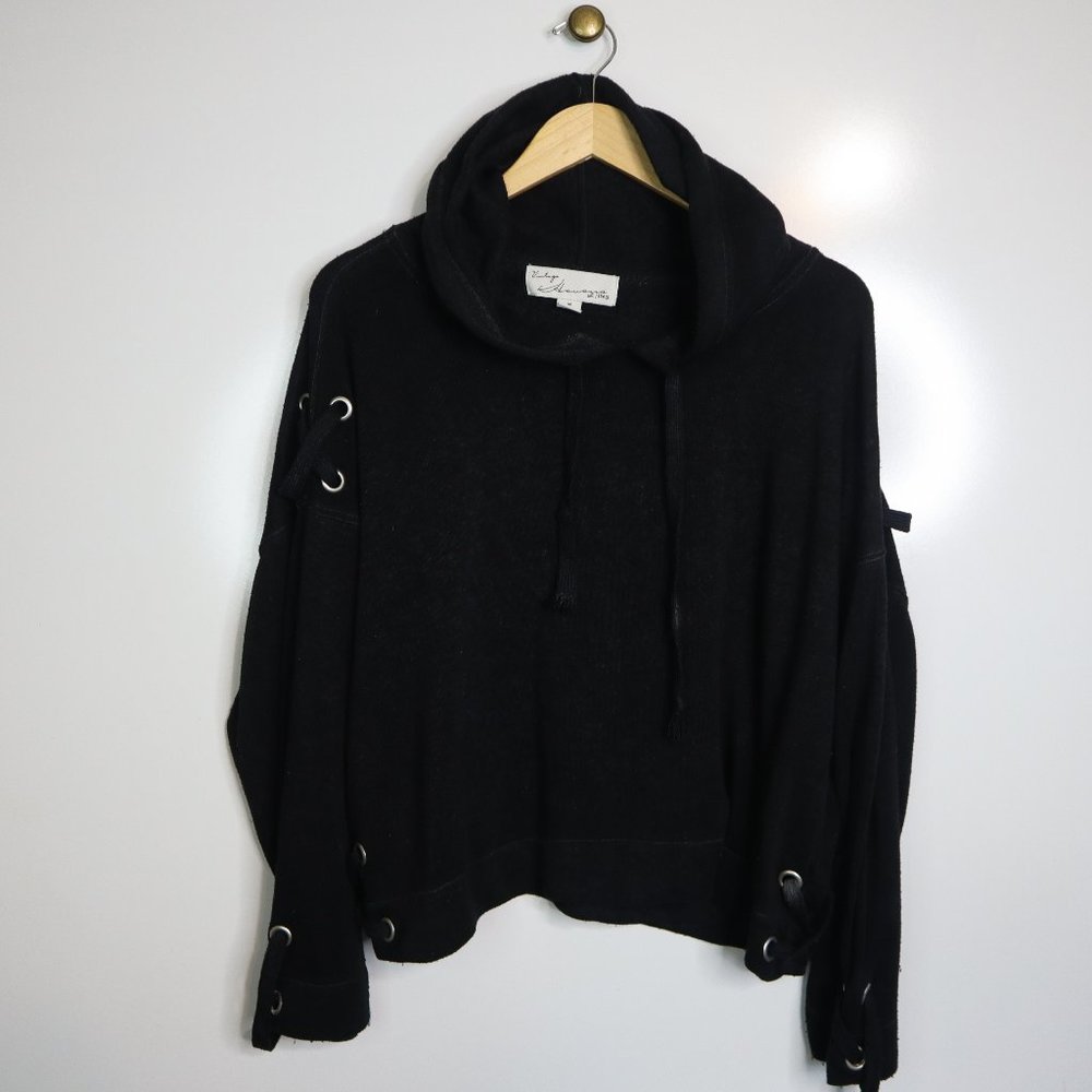 Vintage Havana Criss Cross Hoodie Sweater Large